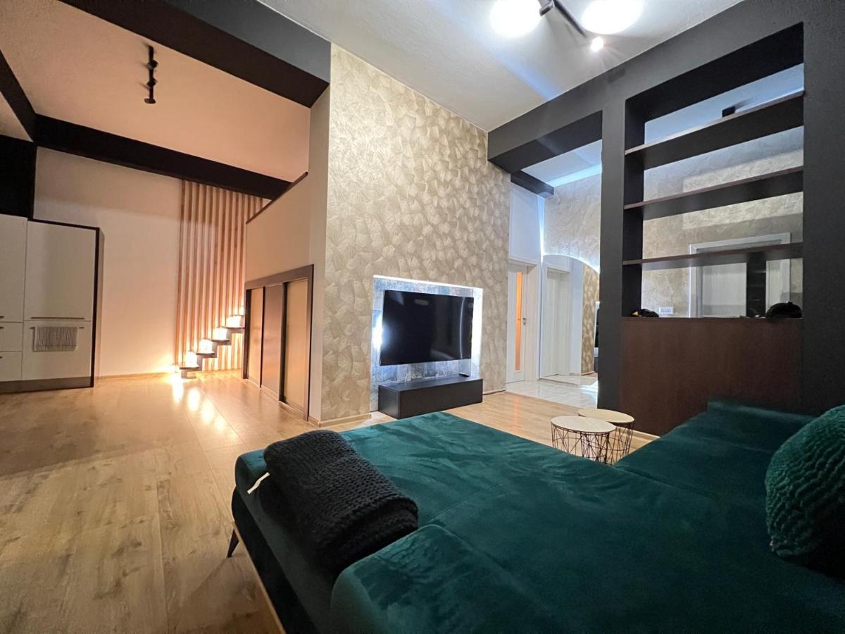 Apartment House Nova Dubnica Luaran gambar